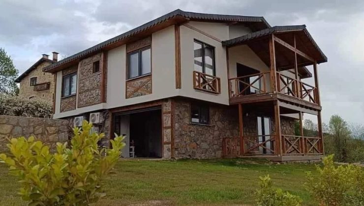 Fatsa Kabakdağı Mahallesinde Dikkat Çeken Mimari