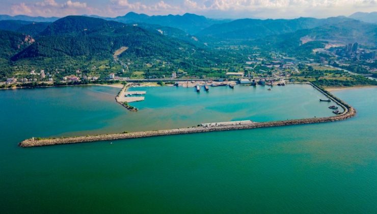 Ünye’ye Değer Katanlar: Sanayi Bakanımız Şükrü Yürür.