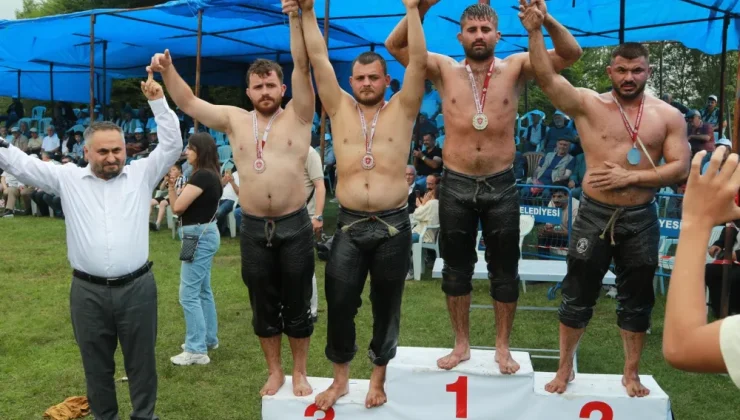 Karaarmut Güreş Ağası Ali Bayraktar Oldu.