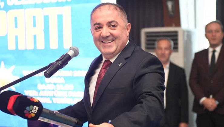 AK Parti Ünye İlçe Başkanlığı 7.Kongresinde Başkan Hasan Fahri Alparslan Güven Tazeledi