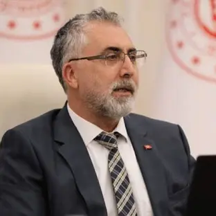 Bakan IŞIKHAN ; “Emeklilik Sistemimizde Şu An Herhangi Bir Değişiklik Öngörmüyoruz.”