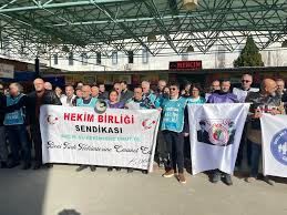 Sağlık Camiası İş Bıraktı “Sağlık Bakanlığı Taleplerimizi Dikkate Almalıdır”
