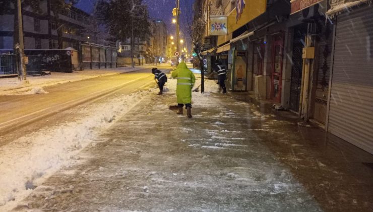 Ünye Belediyesi’nin Karla İmtihanı.