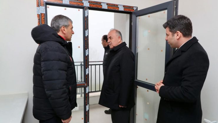 Vali Afet Konutlarını Yerinde İnceledi