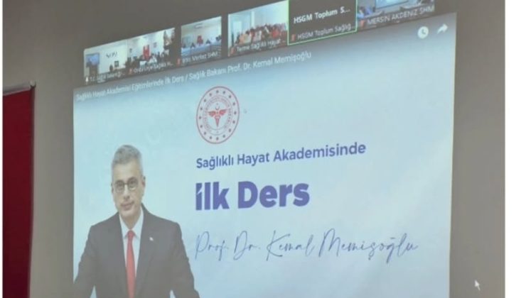 Sağlıklı Hayat Akademisinde İlk Dersi Bakan Verdi