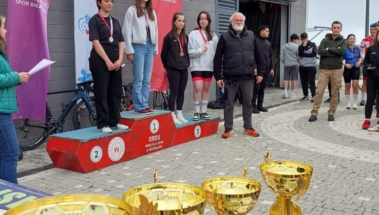 Bisiklet Müsabakalarında Ordu İl Birincisi Olduk.