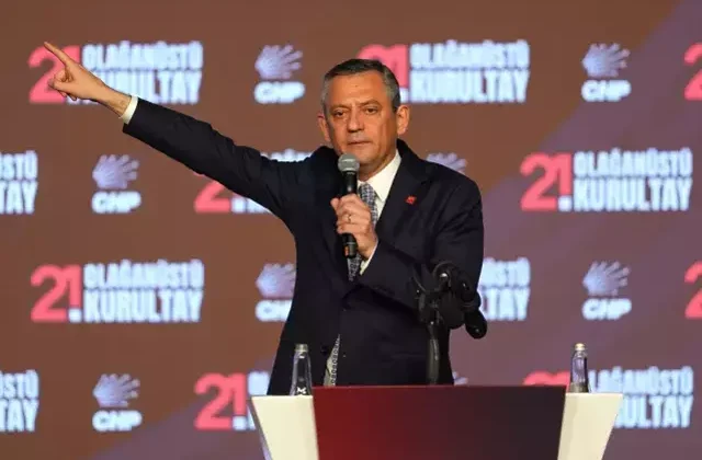 Özgür Özel  Yeniden CHP Genel Başkanı