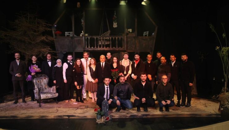 Karadeniz Tiyatrosu 61 Yıldır Ayakta.