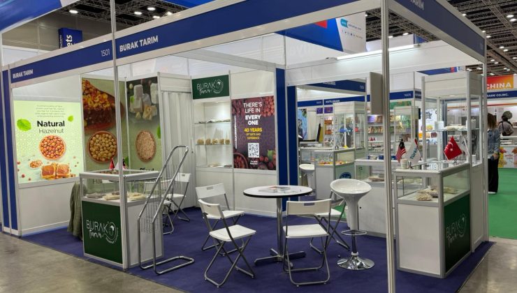 Burak Tarım Malezya Fuarında.