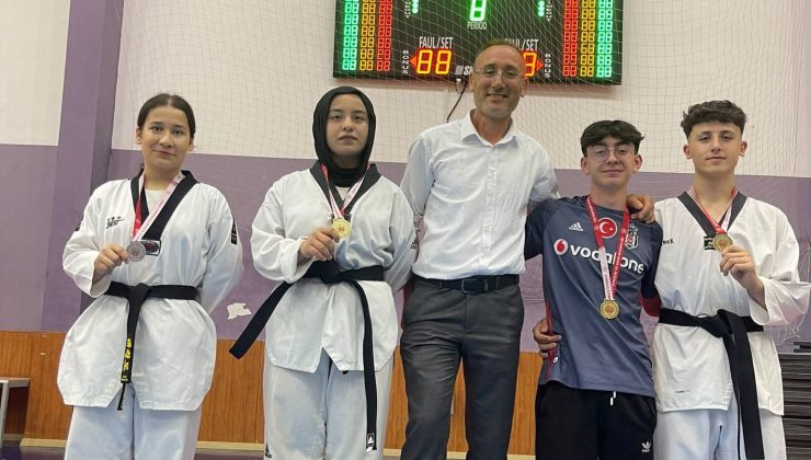 Reis Arslanlar Spor Kulübü Ordu’da Madalyaları Topladı