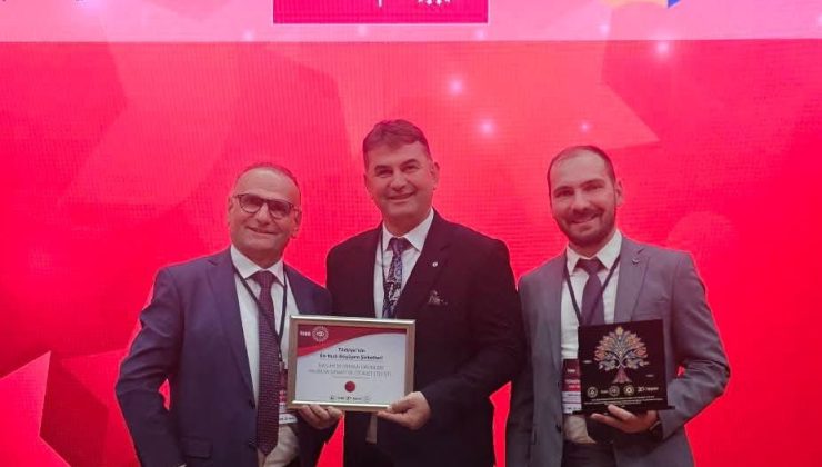 Azmin ve Vizyonun Başarısı “Hasmob & VigoWood”