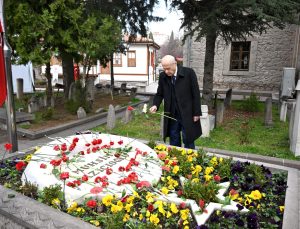 Devlet Bahçeli Tacettin Dergah’ın da.