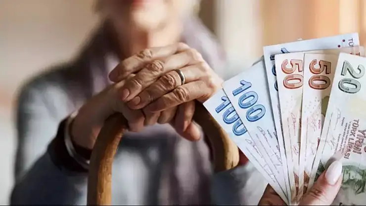Emekli Maaşları ve Bayram İkramiyesi Ne Zaman Hesaplara Yatacak?