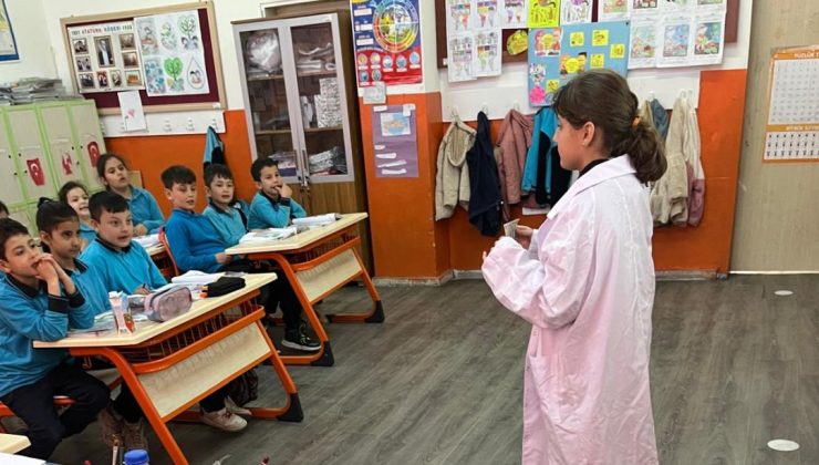 Fatih İlkokulundan Maarif Modeli “Bugün Öğretmen Benim” Çalışması