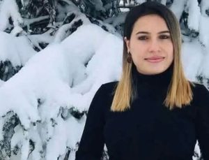 Baba ve Öğretmen kızı Esra Kazada Yaşamını Yitirdi.