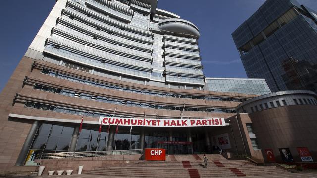CHP Genel Merkezinde Hereketli Bir Gün!