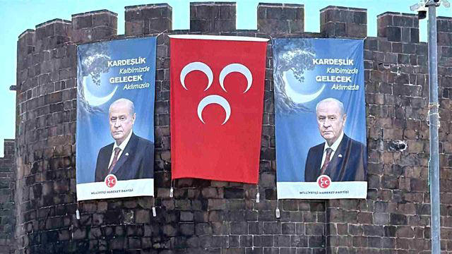 DEM Parti’nin Kalesinden Ezber Bozan Görüntüler !