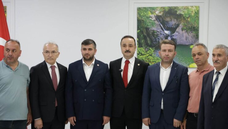 MHP’de Bir Günde İki Kongre.