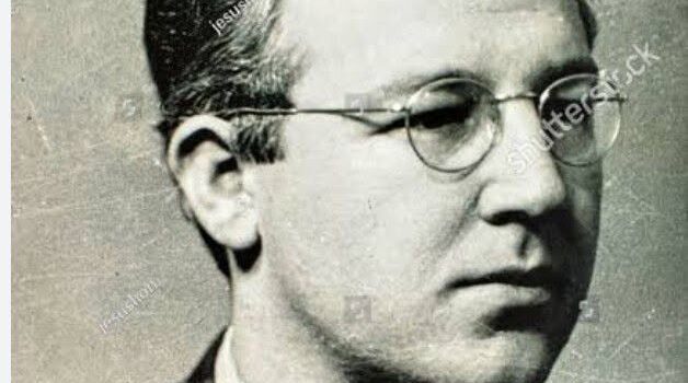 Doğrusu / Yanlışı – Ünlü Yazar Milli Şefi Eleştirdiği İçin..