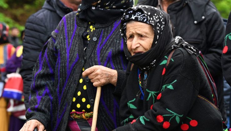 Acısu Hıdırellez Kültür ve Bahar Şenliği Yapıldı.