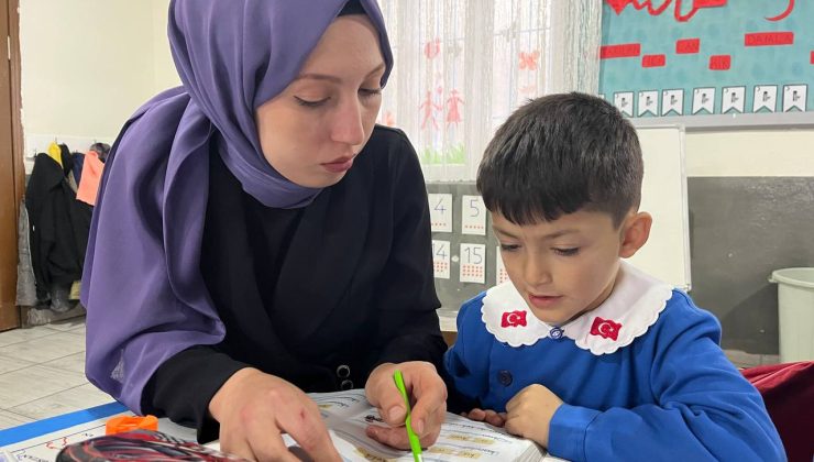 Aybastı’lı Öğretmenimiz, Arife Karayanız Seni Kutluyoruz..