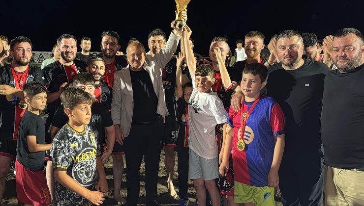 Festivalde Çocuklar Gibi Eğlendiler..