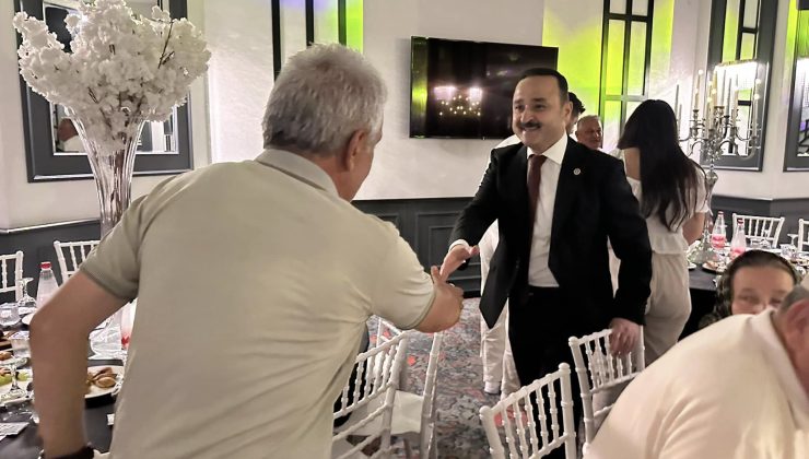 Vekil Şanlıtürk, Her Yerde.