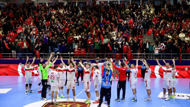 A Milli Erkek Hentbol Takımımız Tur Atladı