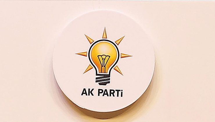 AK Parti Perşembe Yönetiminde İstifa
