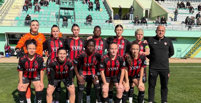 Kadınlardan Bol Gollü Galibiyet!