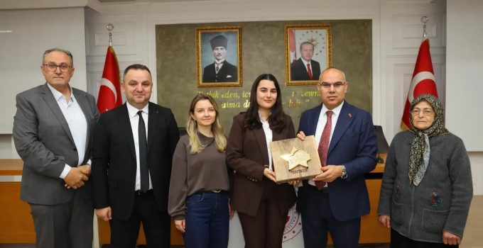 Kadının Emeği “Tekfındık Kadın Girişimi Kooperatifi”nden  Türkiye Başarısı!