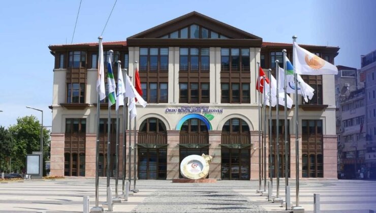 Büyükşehir Belediyesinde Görev Değişiklikleri!